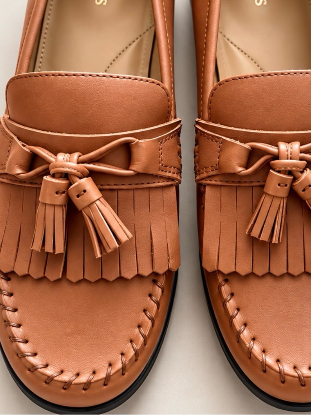 Talbots NEW Women's Tan Leather Tassel Loafers Size 9